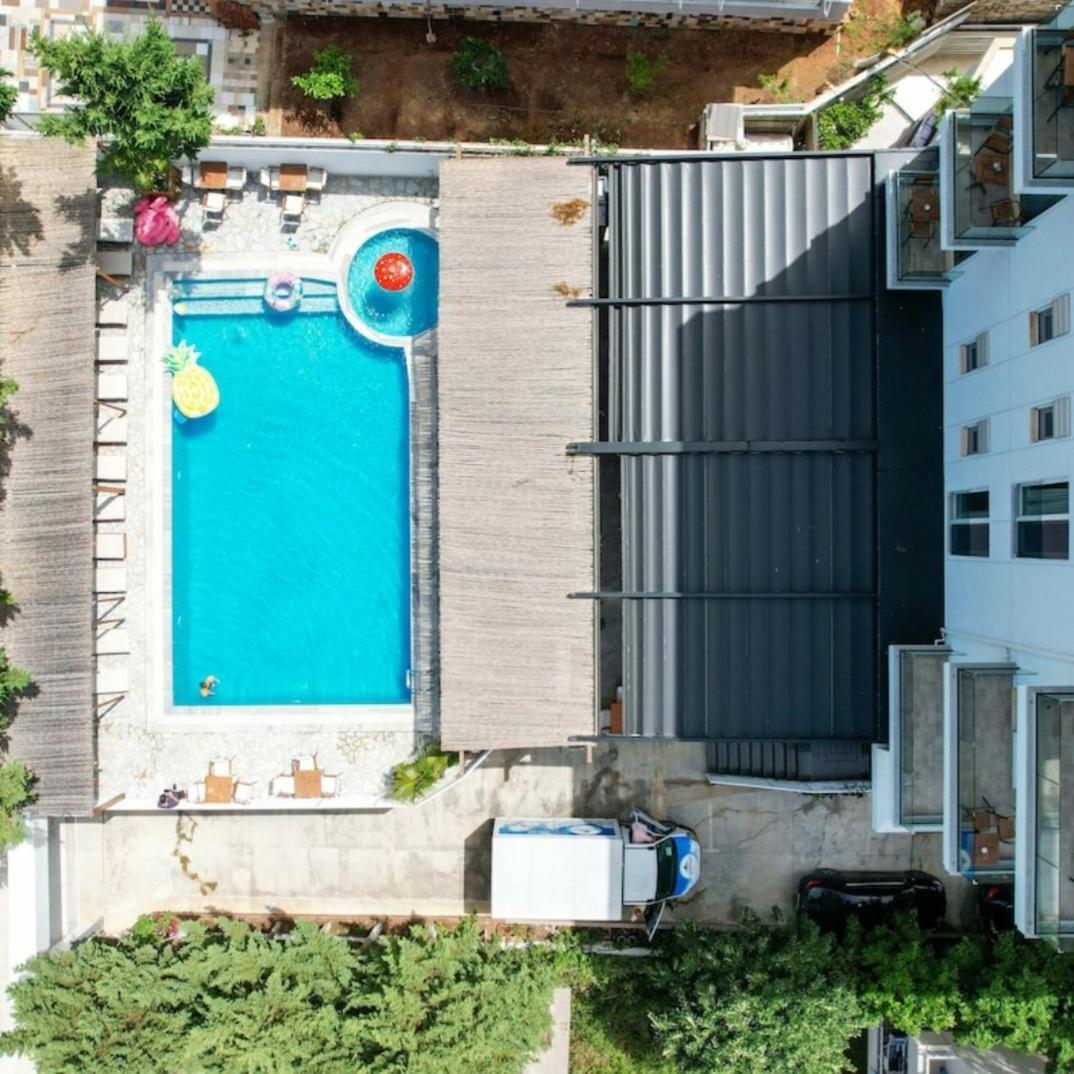 6 Milje Hotel Ksamil Esterno foto
